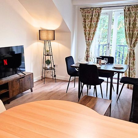 Luxury Spacious Apartment- Sleeps 4 Лафборо Экстерьер фото