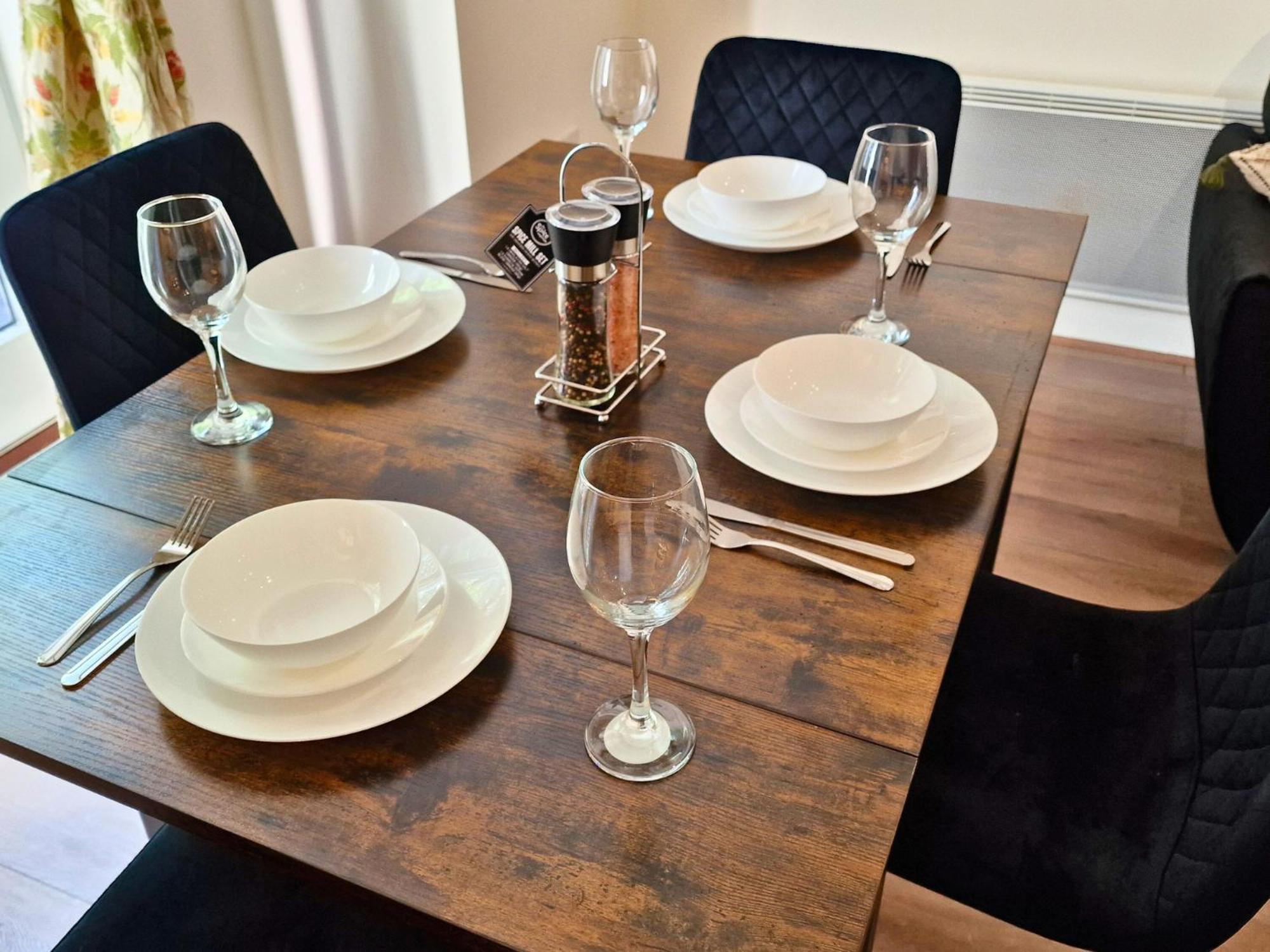 Luxury Spacious Apartment- Sleeps 4 Лафборо Экстерьер фото